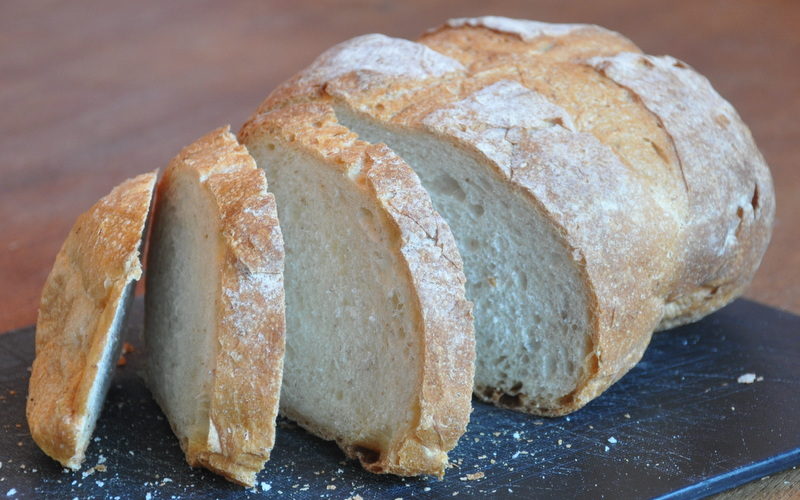 Huisgemaakt brood    (basisrecept)